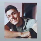 Soltero buscando alguien que me enseñe