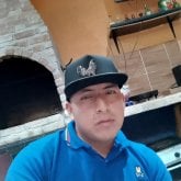 Alguien que quiera divertirse. Atrevido