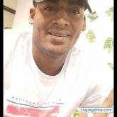 Estudiante. Busco pareja. Alguien