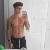 Busco pareja. Mujeres hermosas de todo