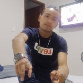 Busco pareja. Amistades.