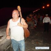 tiobenyi chico soltero en Santutxu