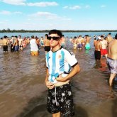 Gente para charlar y algo mas. Amigable