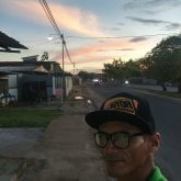 Busco ligar. Mujeres. Elocuente