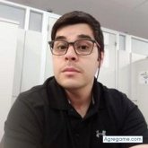 Busco pareja. Chicas. Perosona sería y