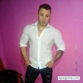 Chatear con Adrian1521 de Balcarce