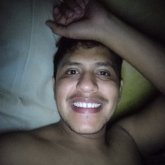 Busco ligar. Mujeres. Una persona