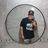 Buena onda y haxer cosas. Buena persona