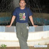 Noha chico separado en San Salvador