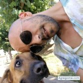 Travieso32Ismael chico soltero en Barcelona