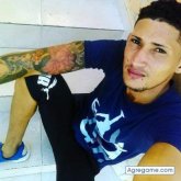 Olibee chico soltero en Azua De Compostela