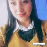 Mujeres solteras en Maní