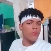 Busco pareja. Alegre, atento. El