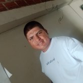 Quiero una mujer entre los 20 a 40 años