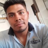 Empleado. Busco ligar. Busco mujer.