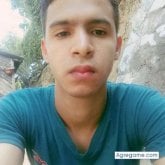 Encuentra Hombres solteros en Espaillat