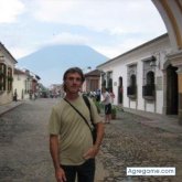 panajaro chico soltero en San Juan Sacatepequez