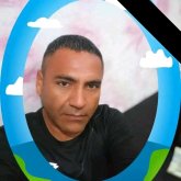 Empleado. Mujeres de 35 a 50 años. Soy