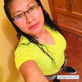 Lisbethmatias chica soltera en Kansas City