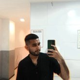 Lo que sea no hay problema. Soltero,