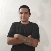 Trabajador. Mujeres mayores q quieran