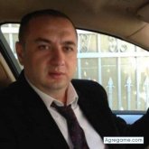 Medical doctor. Busco matrimonio. I am