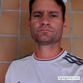 Independiente. Busco hacer amistades.