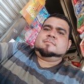 Busco señoritas para lo q surja. Mido