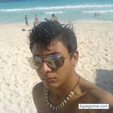 Chatear con nenelockote de Cancún