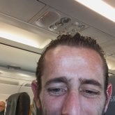 Electricista. Busco pareja. Unas mujeres