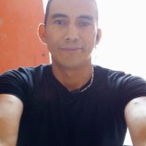 Soy supervisor de ventas. Busco pareja.