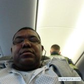 lrocaribe chico soltero en Montevideo