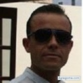 Encuentra Hombres solteros en Sanlucar La Mayor