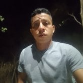 Busco pareja. Mujeres de 40 para abajo.