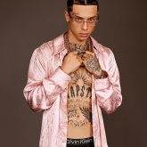 Lo que sea con tal de pasarla bien. Más