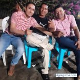 Charpaca chico divorciado en Plato