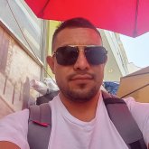 Busco pareja. Una hermosa mujer. Buena