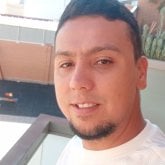 Mujeres con derecho a todo. Guapo
