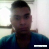 Chatear con lennon de Manizales