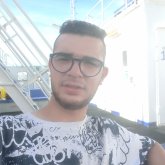 Busco pareja. Una mujer sencilla y