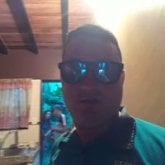 Busco chatear. Una linda niña. Todo.