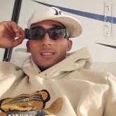 Trabajando. Pareja decente de cualquier