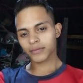 Alguien que sea solo secretos. Soy de