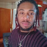 Operado. Mujeres de 18 a 40 , por la