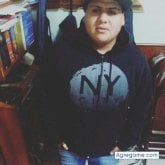 Busco: Una chica que me aga felizMe defino: Un chico