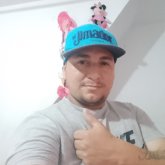 Adilson31 chico soltero en Medellín