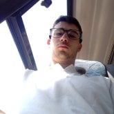 Busco pareja. Busco mujeres de 21 a 35.