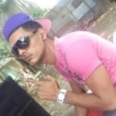 Emprendedor. Mujeres de 18 a 30.