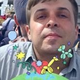 Especifica si buscas hombres o mujeres y