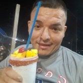 Busco pareja. Busco una chica que me